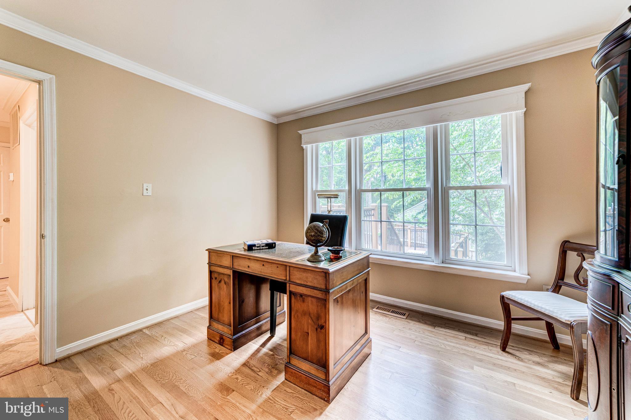 5114 Pheasant Ridge Road Fairfax, VA 22030 - Photo 16 of 65 Gallery Image 16