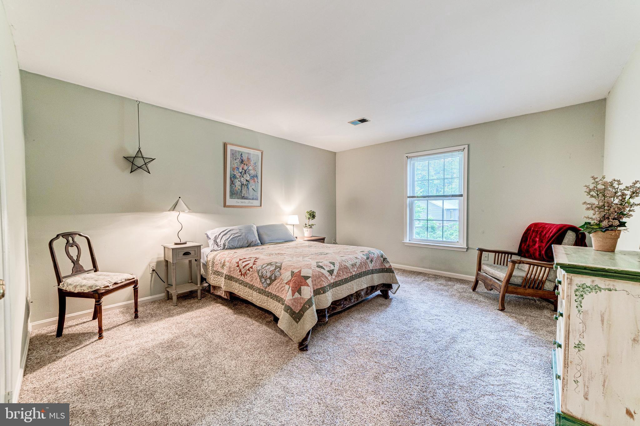 5114 Pheasant Ridge Road Fairfax, VA 22030 - Photo 40 of 65 Gallery Image 40