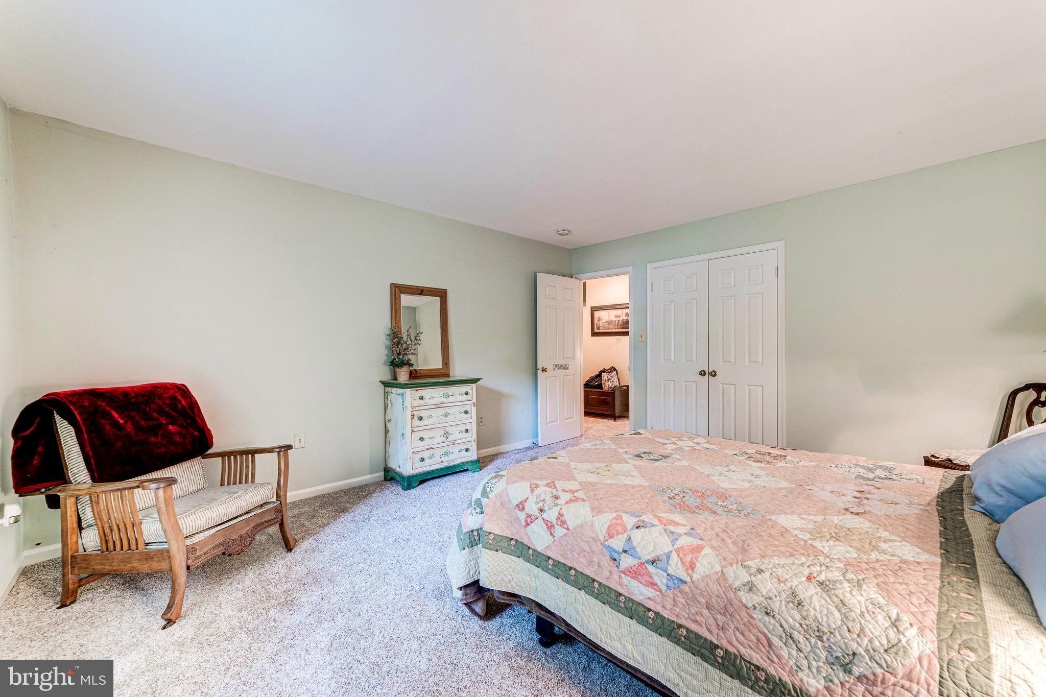 5114 Pheasant Ridge Road Fairfax, VA 22030 - Photo 42 of 65 Gallery Image 42