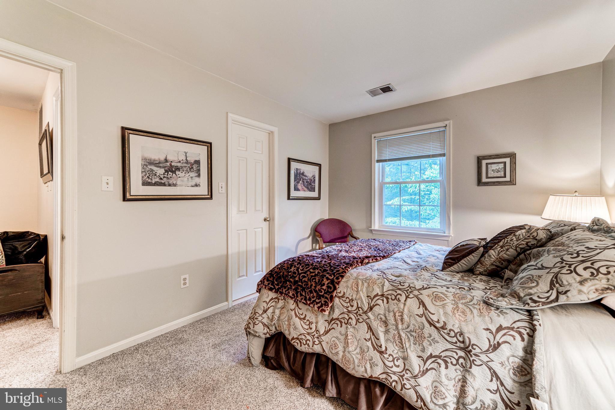 5114 Pheasant Ridge Road Fairfax, VA 22030 - Photo 43 of 65 Gallery Image 43