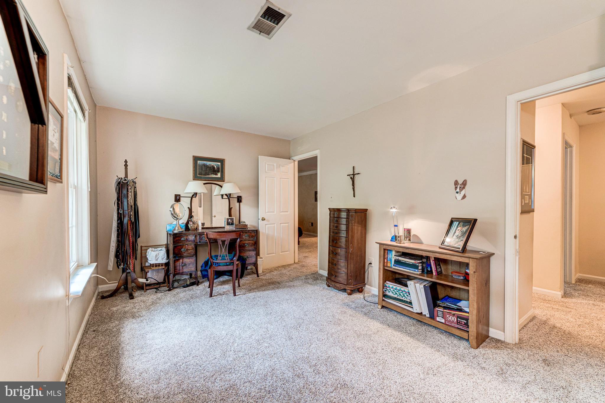 5114 Pheasant Ridge Road Fairfax, VA 22030 - Photo 45 of 65 Gallery Image 45
