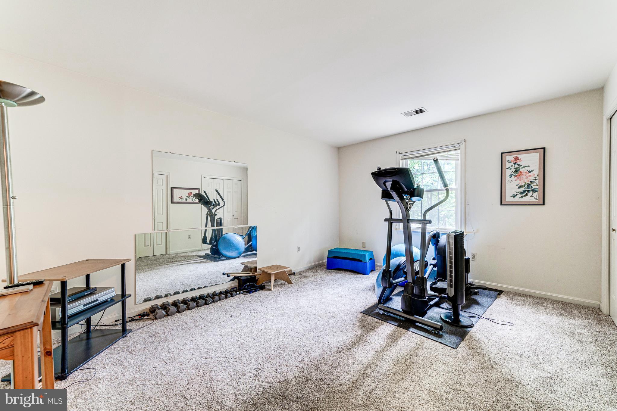 5114 Pheasant Ridge Road Fairfax, VA 22030 - Photo 47 of 65 Gallery Image 47
