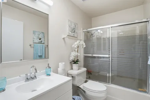 $990,000 | 36719 Port Tidewood Street, Newark, CA 94560