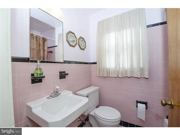 713 Michell Street Ridley Park, PA 19078 - Photo 13 of 20 Bathroom