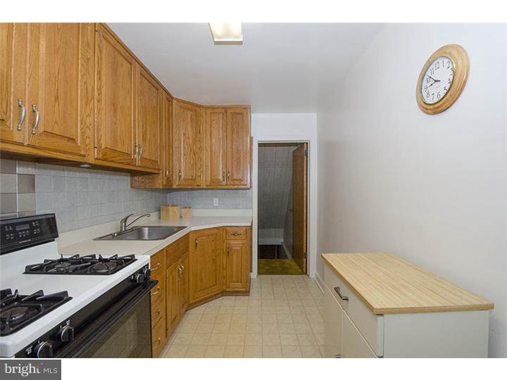 713 Michell Street Ridley Park, PA 19078 - Photo 5 of 20 Kitchen