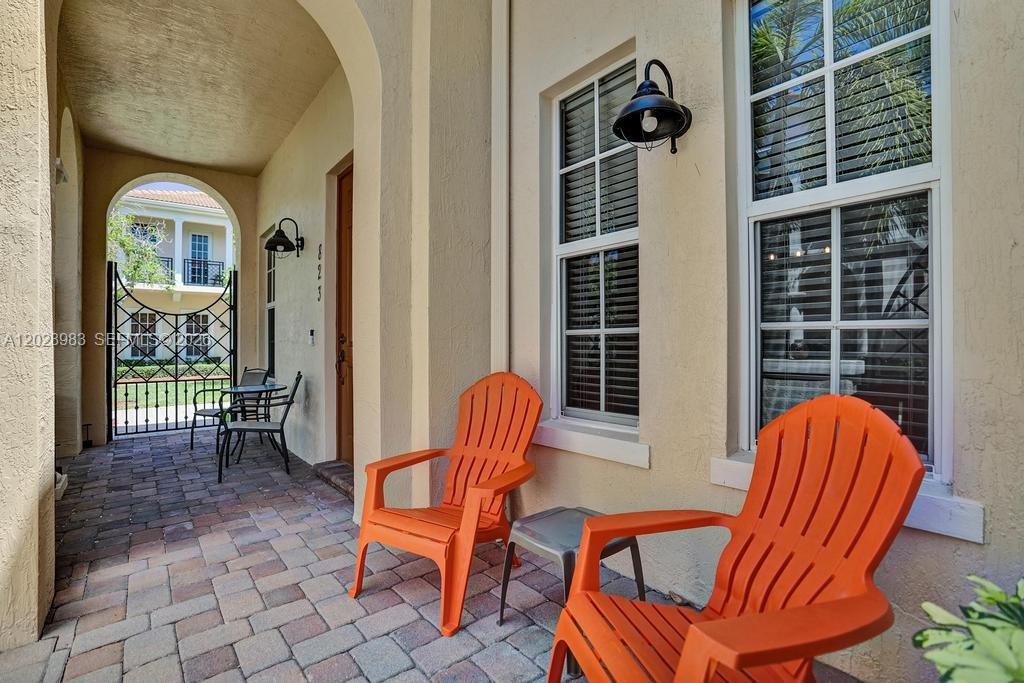 823 Northwest 82nd Lane Boca Raton, FL 33487 - Photo 44 of 105