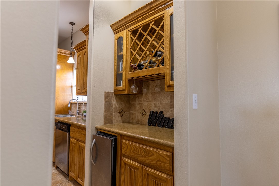 146 Lk Vw Terrace Three Rivers, TX 78071 - Photo 15 of 40 Gallery Image 15