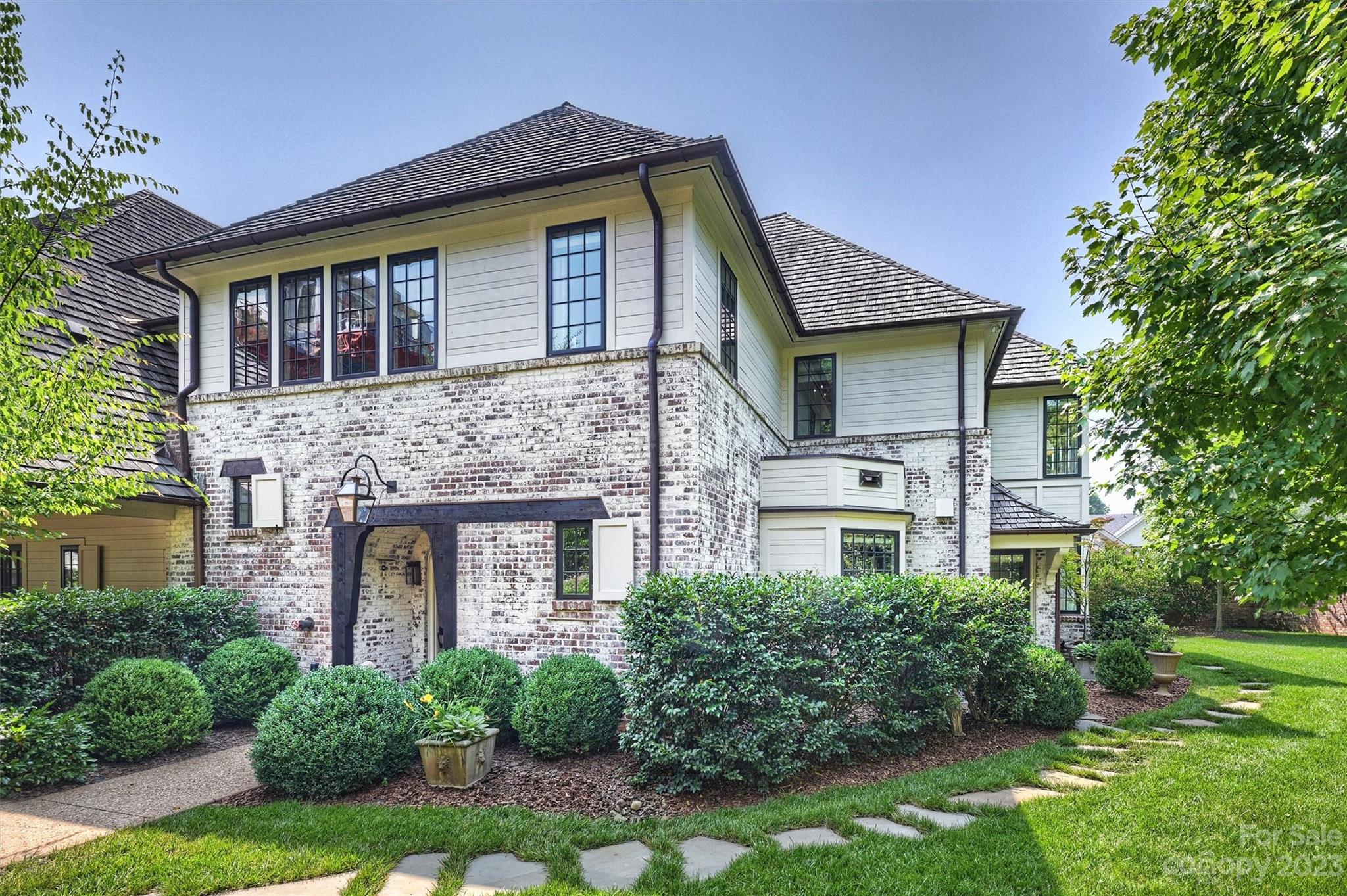 1210 Queens Road Charlotte, NC 28207 - Photo 1 of 43 Gallery Image 1