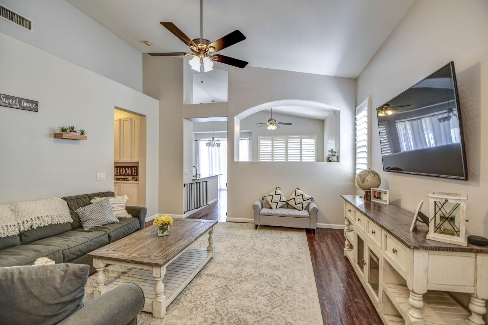 2567 East Brooks Street Gilbert, AZ 85296 - Photo 11 of 28 Photo #10