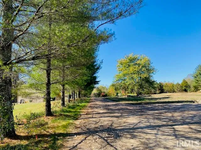 $275,000 | 6744 South Riddle Road, English, IN 47118