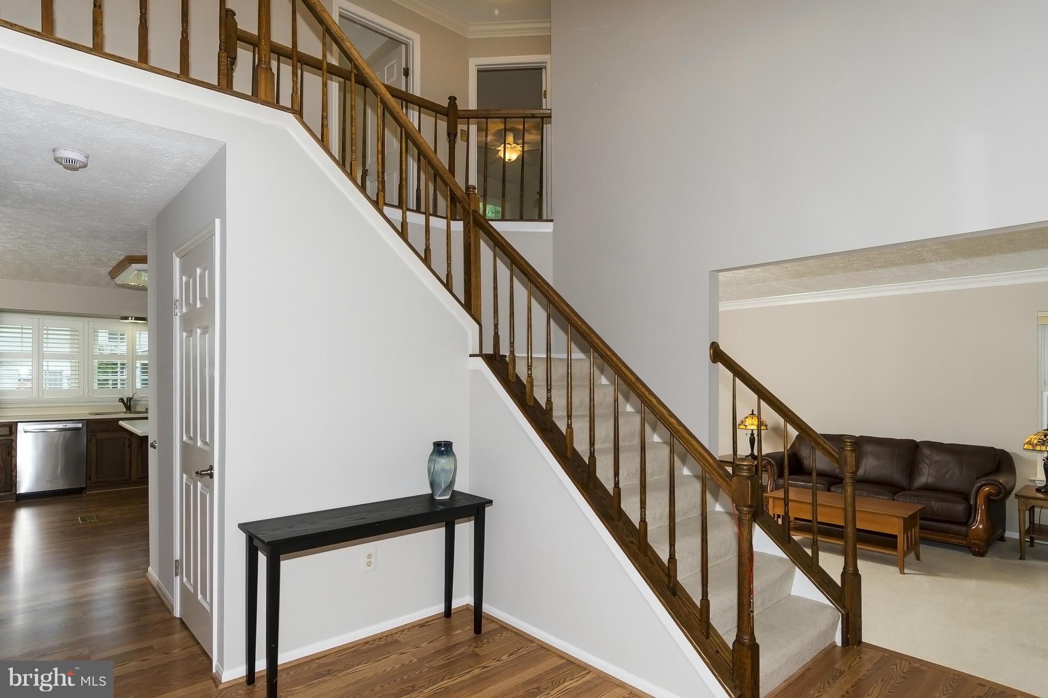12110 Red Stream Way Columbia, MD 21044 - Photo 4 of 30 Interior (General)