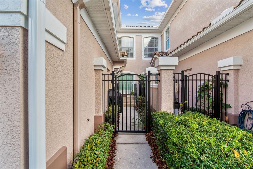 841 Lantern Way, Unit 202 Clearwater, FL 33765 - Photo 16 of 52