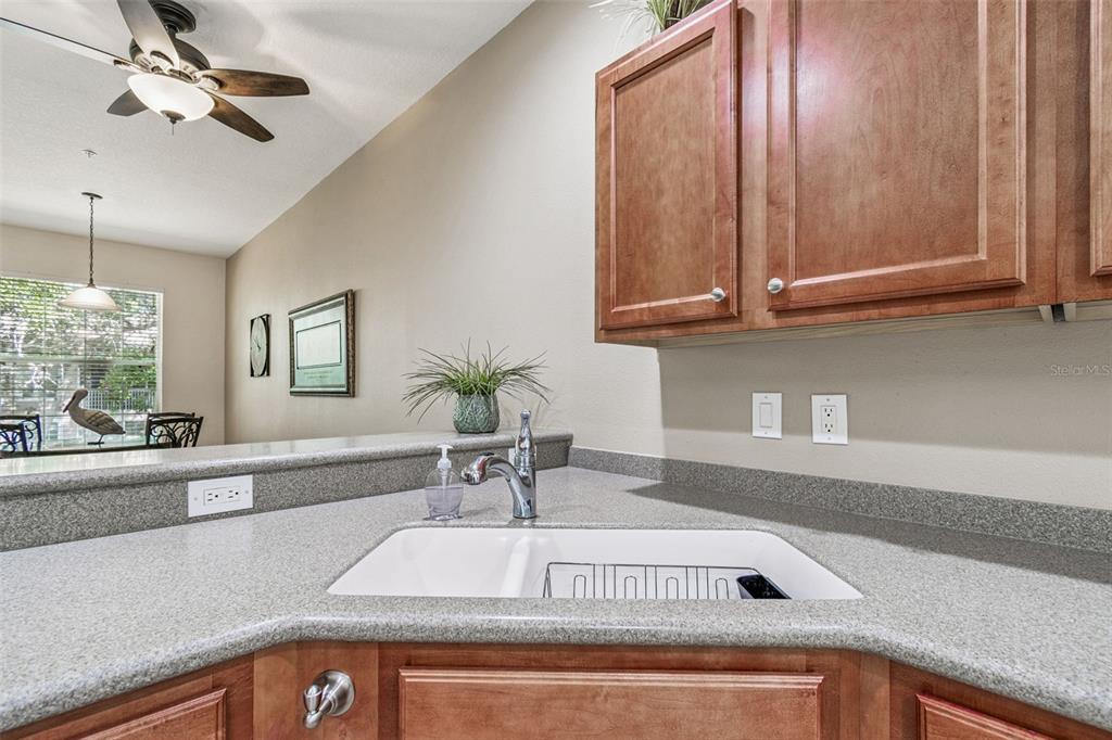 841 Lantern Way, Unit 202 Clearwater, FL 33765 - Photo 40 of 52
