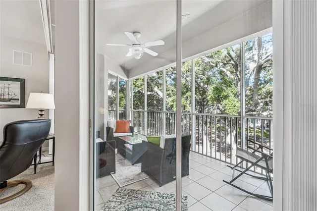 $429,900 | 841 Lantern Way, Unit 202, Clearwater, FL 33765