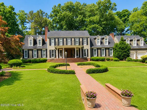 $990,000 | 122 Beechwood Road, Ahoskie, NC 27910
