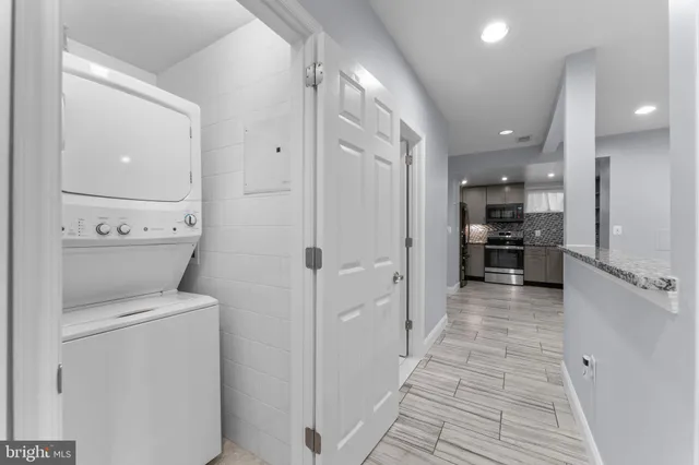 a view of a storage & utility room