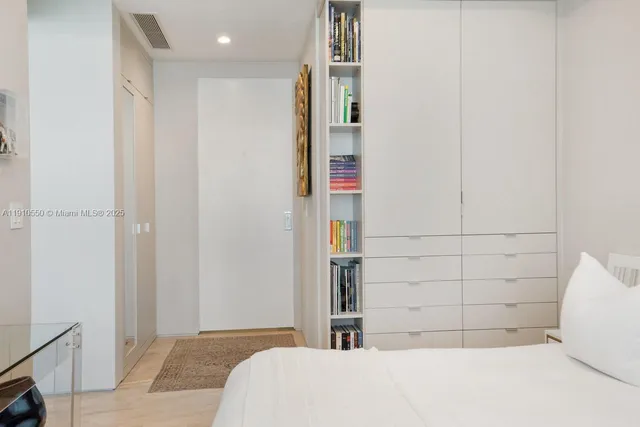 $2,700,000 | 1300 Monad Terrace, Unit 7C, Miami Beach, FL 33139