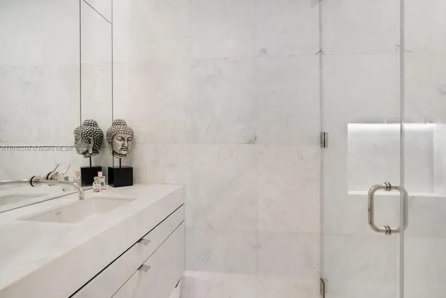 $2,700,000 | 1300 Monad Terrace, Unit 7C, Miami Beach, FL 33139