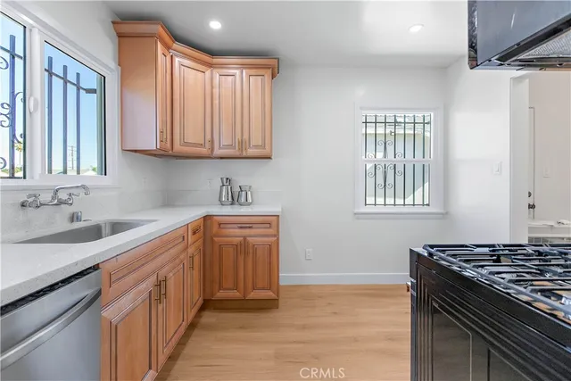 $600,000 | 870 East 148th Street, Compton, CA 90220