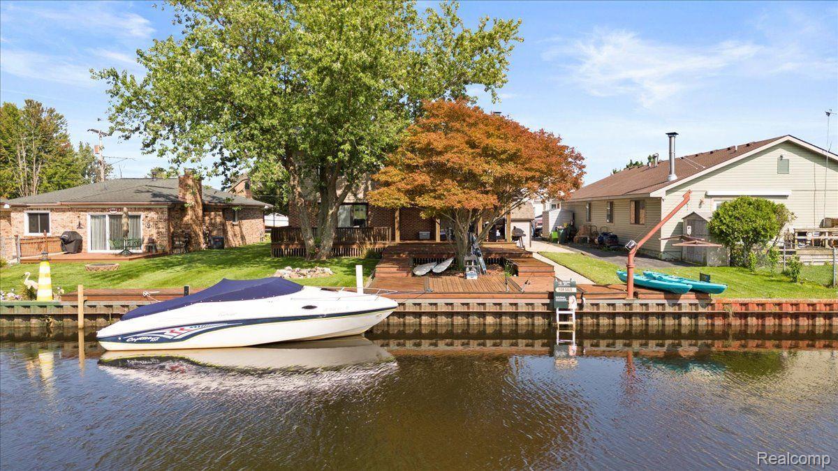 7302 Edlane Road Algonac, MI 48001 - Photo 14 of 68 Gallery Image 14
