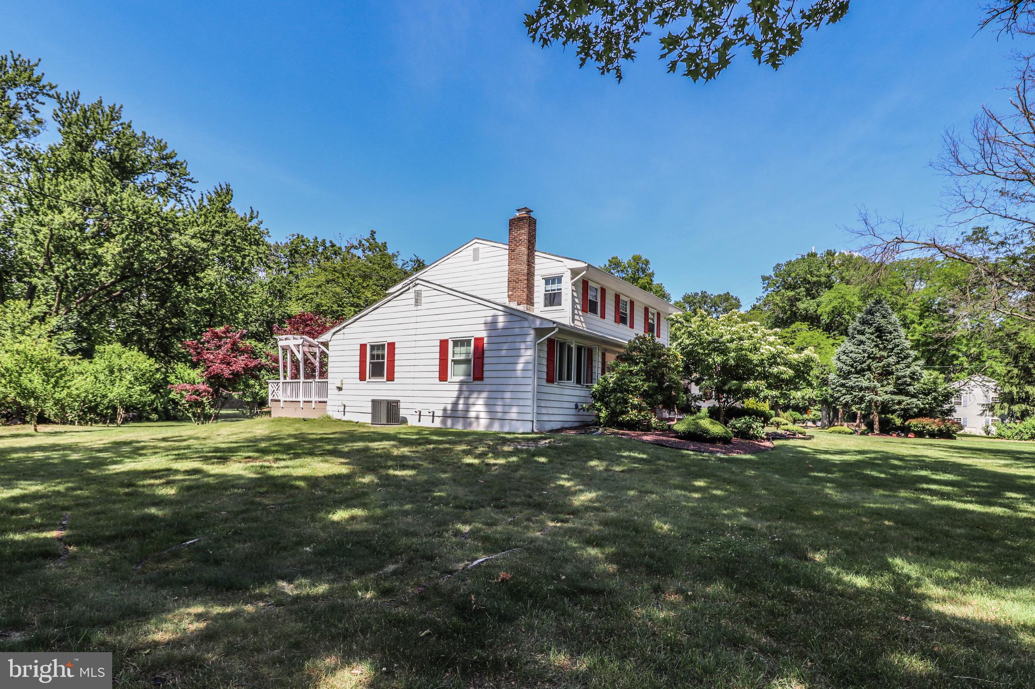 40 Quaker Road Princeton Junction, NJ 08550 - Photo 4 of 46 Gallery Image 4