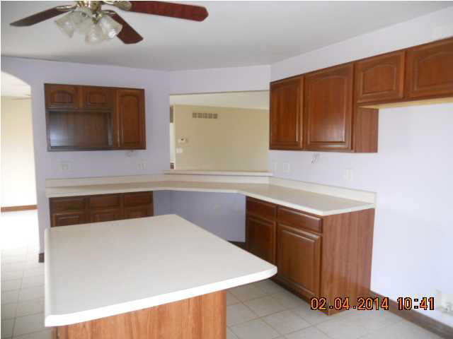 11100 Murphy Road Poseyville, IN 47633 - Photo 3 of 10 Gallery Image 3