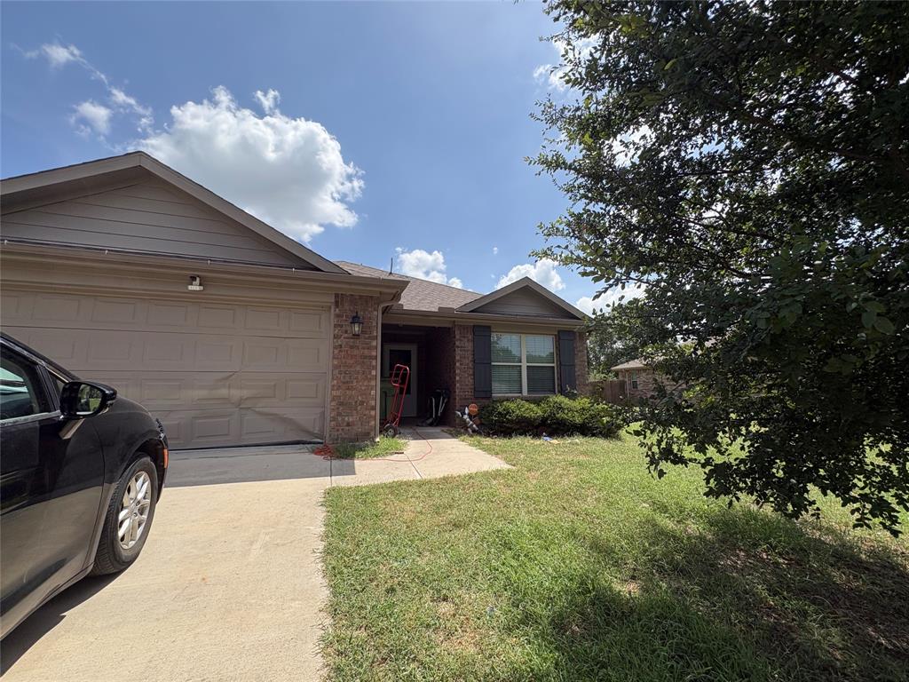 244 Walnut Bend Road Springtown, TX 76082 - Photo 1 of 8