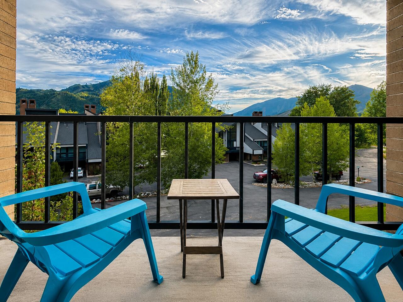127 Saddle Road, Unit D7 Ketchum, ID 83340 - Photo 3 of 3 D917D5B0-6CE9-47D8-8086-CA0361EAE8D0