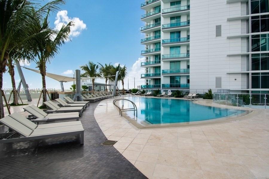 900 Biscayne Boulevard, Unit 2707 Miami, FL 33132 - Photo 31 of 41
