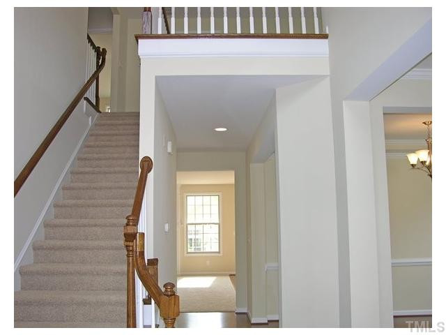 1009 Bianco Drive Raleigh, NC 27607 - Photo 11 of 12 Foyer