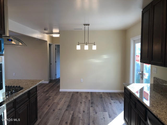 209 South Carrillo Road Ojai, CA 93023 - Photo 11 of 68 38