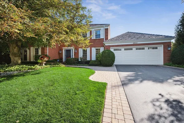 $1,200,000 | 2501 Indian Ridge Drive, Glenview, IL 60026