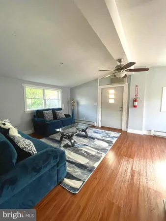 $2,950 | 1229 Crawford Drive, Glen Burnie, MD 21061