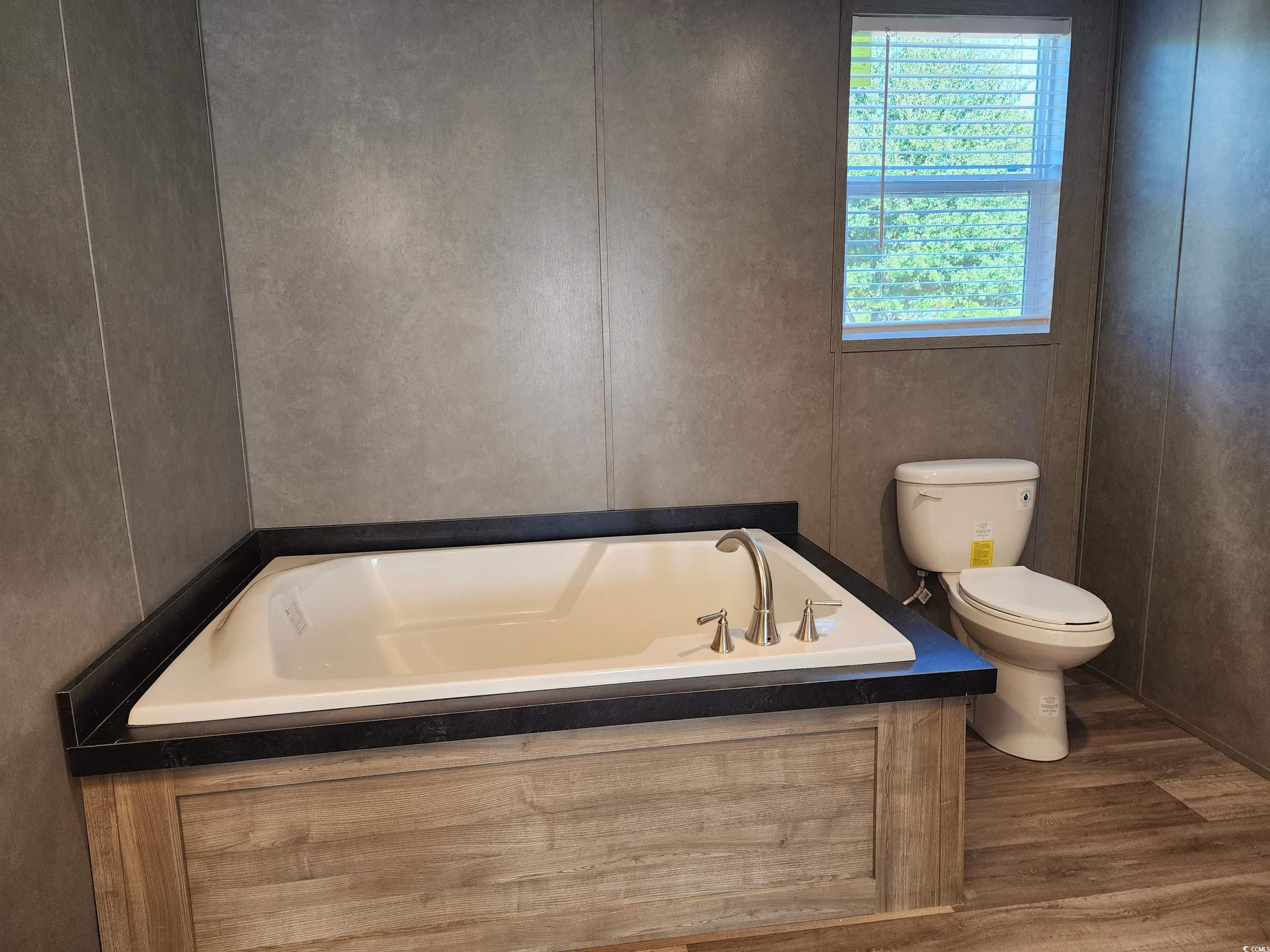 2004 Warren's Loop Marion, SC 29571 - Photo 11 of 20