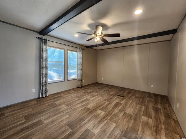 $215,000 | 2004 Warren's Loop, Marion, SC 29571