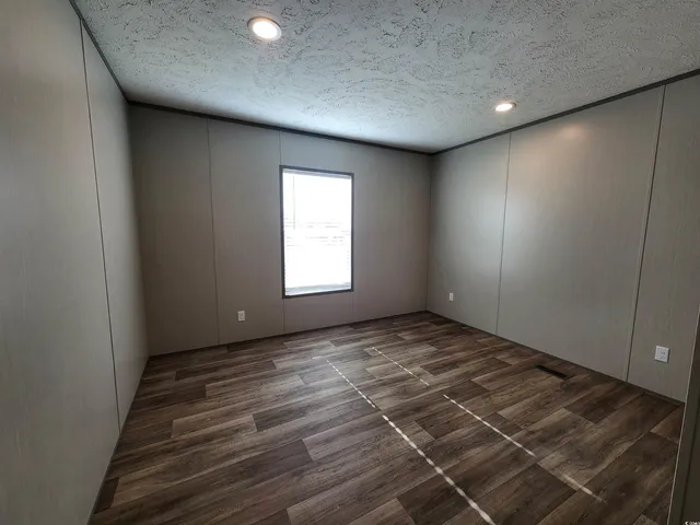 $215,000 | 2004 Warren's Loop, Marion, SC 29571