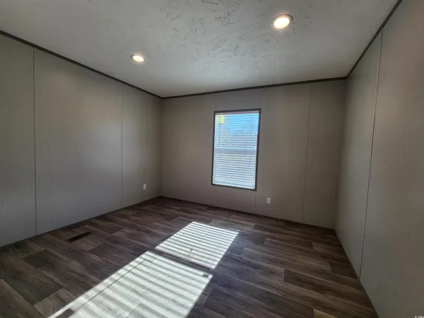 $215,000 | 2004 Warren's Loop, Marion, SC 29571