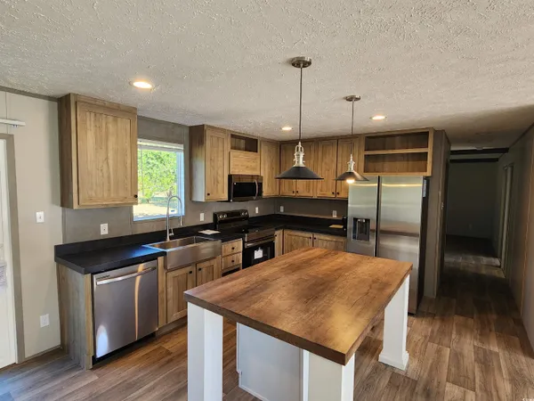 $215,000 | 2004 Warren's Loop, Marion, SC 29571