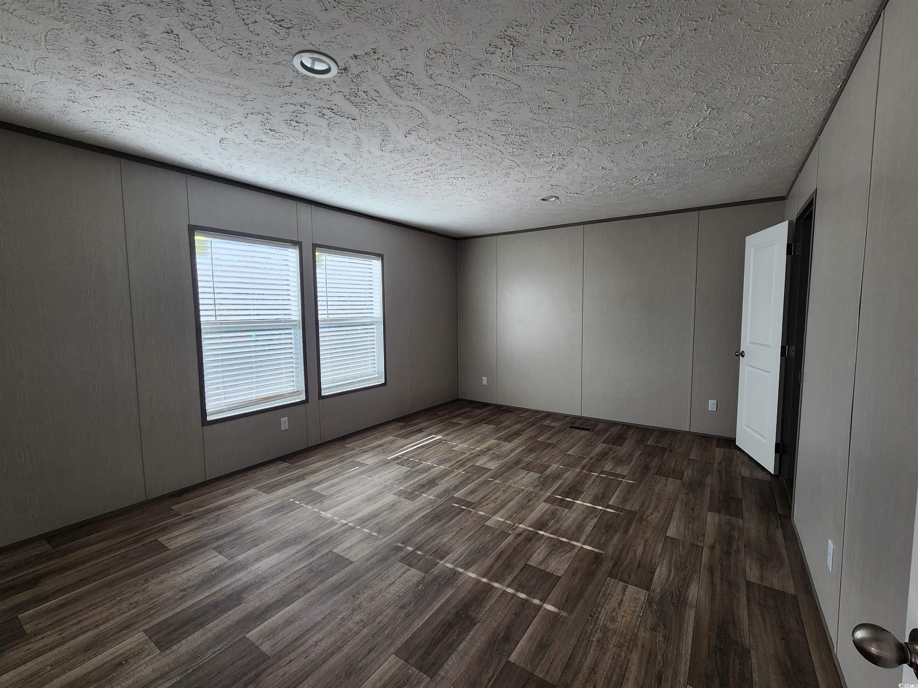 2004 Warren's Loop Marion, SC 29571 - Photo 9 of 20