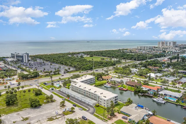 $2,250 | 1595 North Atlantic Avenue, Unit 310, Cocoa Beach, FL 32931