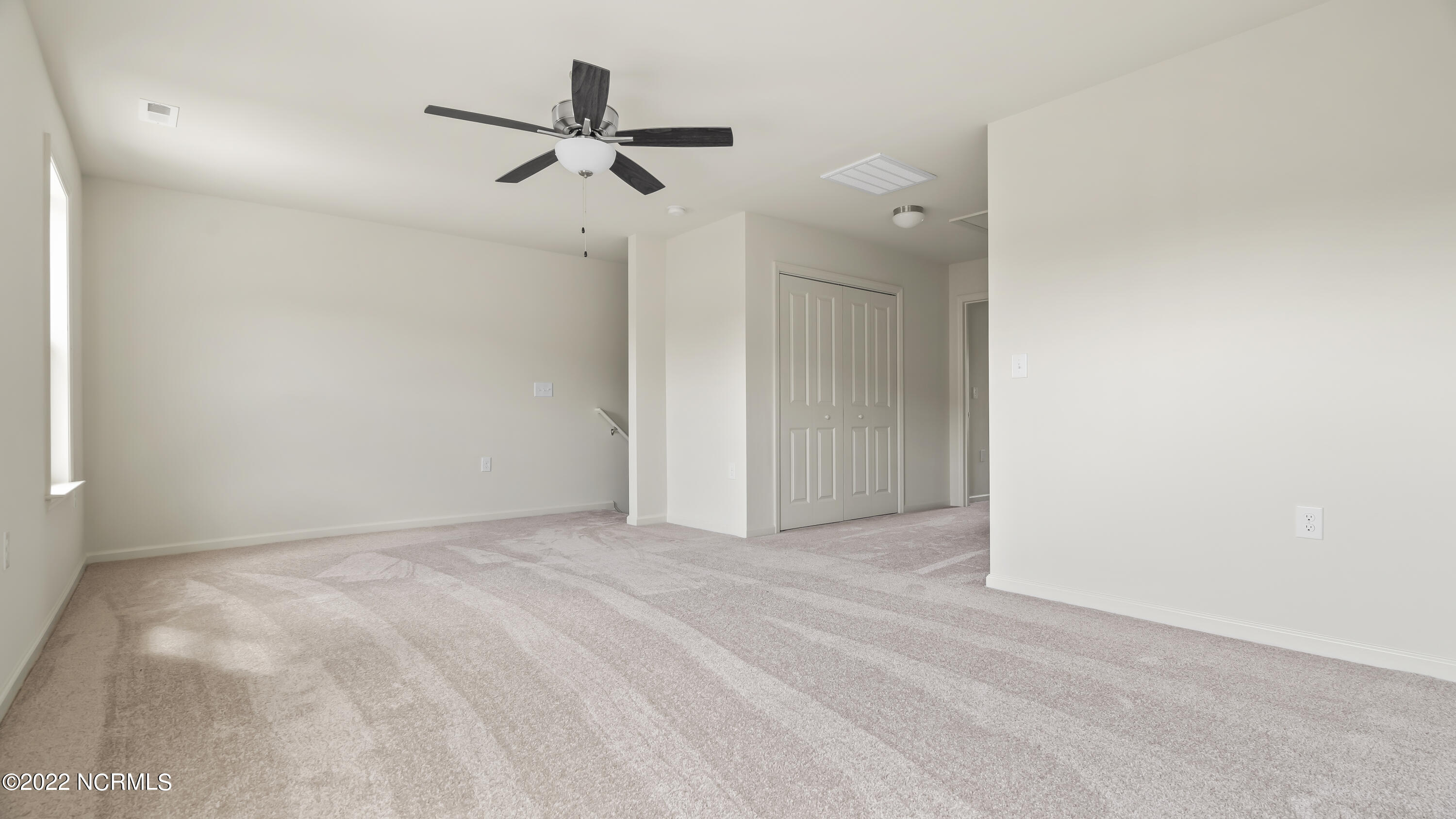 338 Glenellen Loop Road Midway Park, NC 28544 - Photo 18 of 24 17