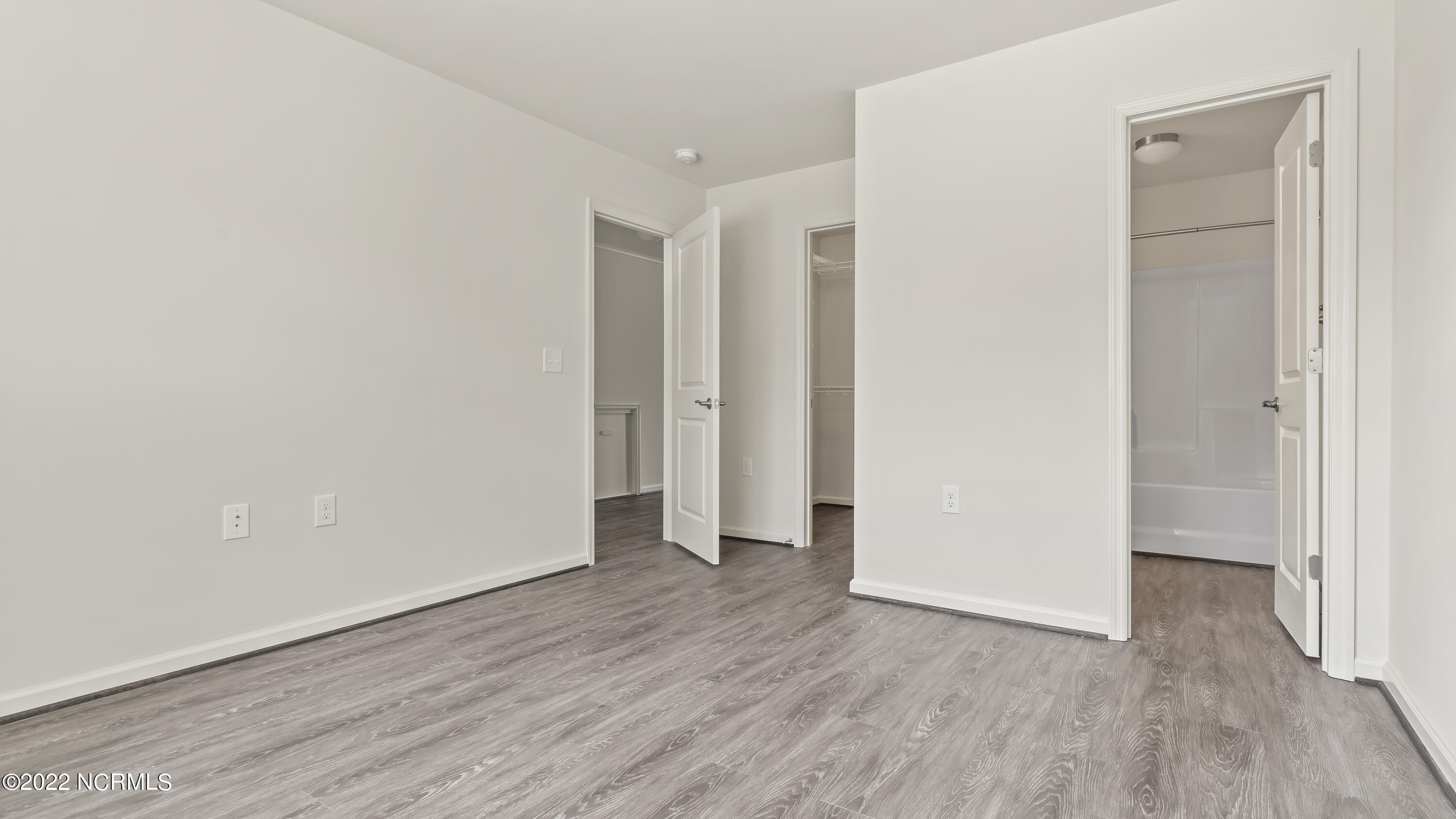 338 Glenellen Loop Road Midway Park, NC 28544 - Photo 7 of 24 6a