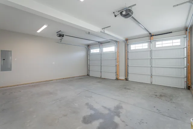 $2,700 | 8197 Double Eagle Court, Ooltewah, TN 37363