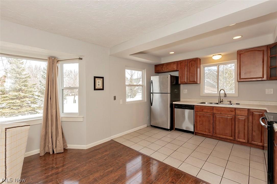 661 Trebisky Road Cleveland, OH 44143 - Photo 8 of 35 Gallery Image 8
