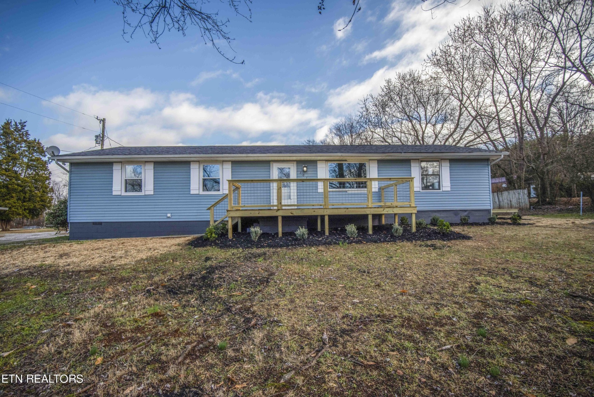 1013 North Trigonia Road Greenback, TN 37742 - Photo 1 of 48 Gallery Image 1