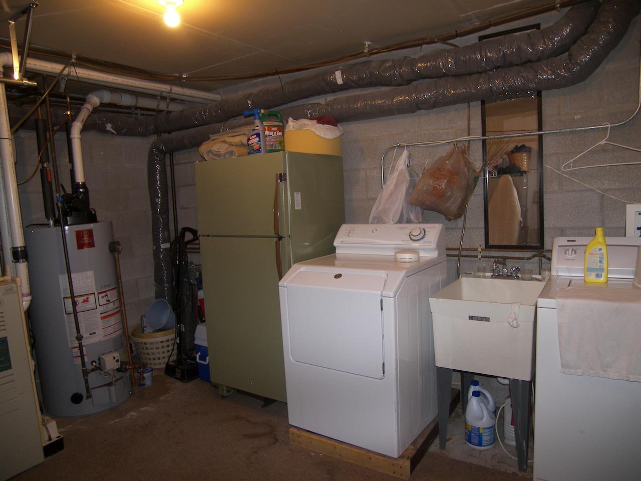 4380 South Sugar Loaf Mountain Road Cedar, MI 49621 - Photo 35 of 82 1831909-34.JPG