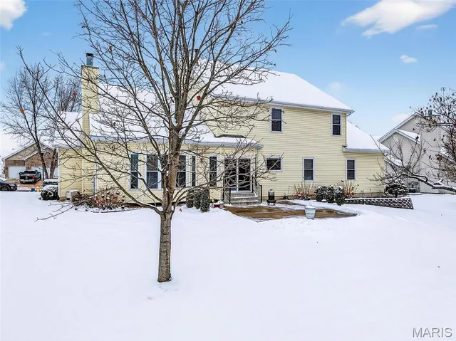 $550,000 | 93 Arapahoe Basin Court, O'Fallon, MO 63368