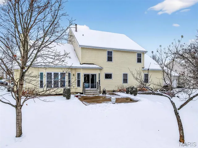 $550,000 | 93 Arapahoe Basin Court, O'Fallon, MO 63368