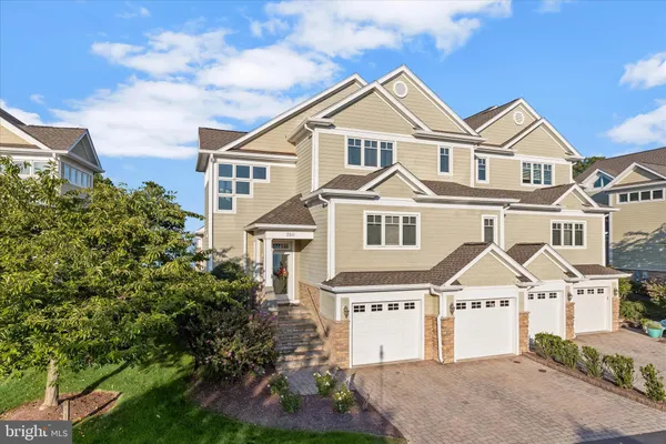 $1,325,000 | 350 Narrows Pointe Drive, Grasonville, MD 21638