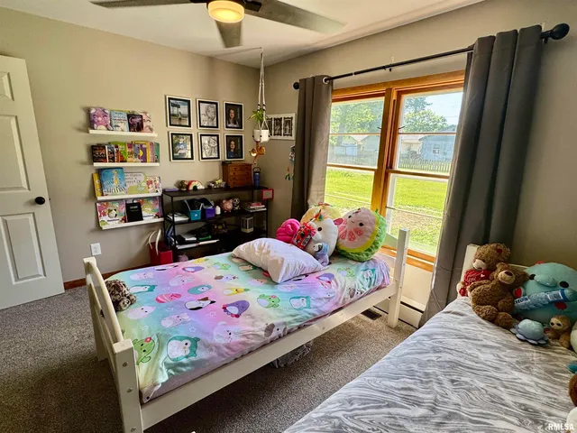 $167,500 | 715 Lawndale Drive, Macomb, IL 61455